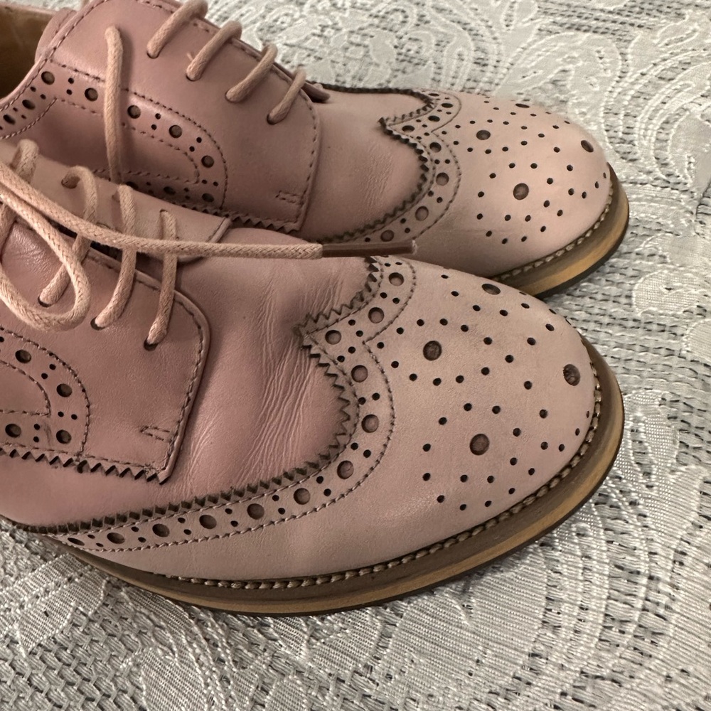 🌸 Blush Pink Wingtip Oxford Shoes – Women’s 6.5–7 - Picture 6 of 7